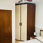 C.b.guesthouse