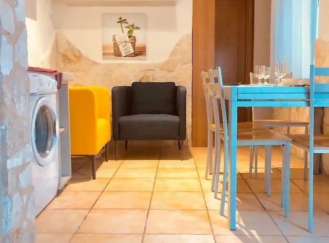 C.b.guesthouse Tatil Evi *